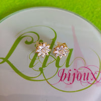 Arete dorado flor -109