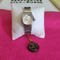 Reloj seton plateado mediano